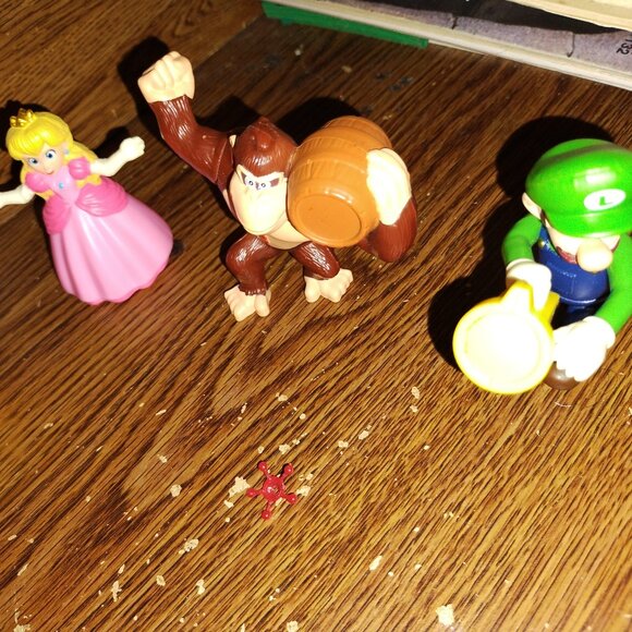 Super Mario Bros Movie Set Of 6 (of the 8) McDonald's Happy Meal Toys from 2022 - Picture 3 of 6